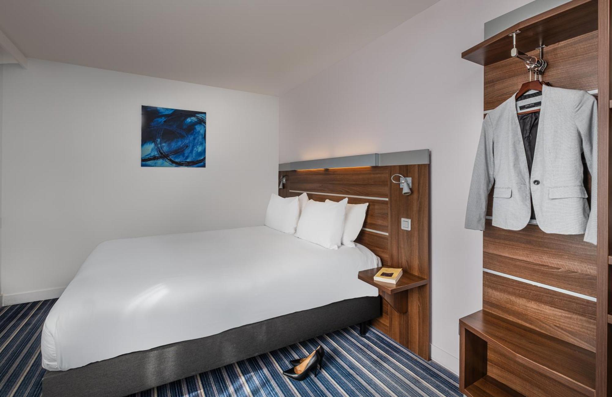 Express Saint Charles, An Ihg Hotel 3*
