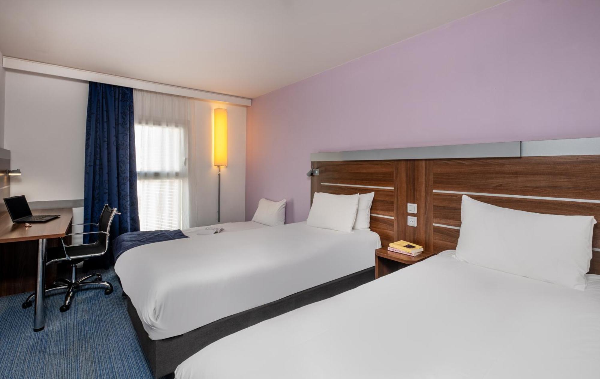 Express Saint Charles, An Ihg 3* Marseille