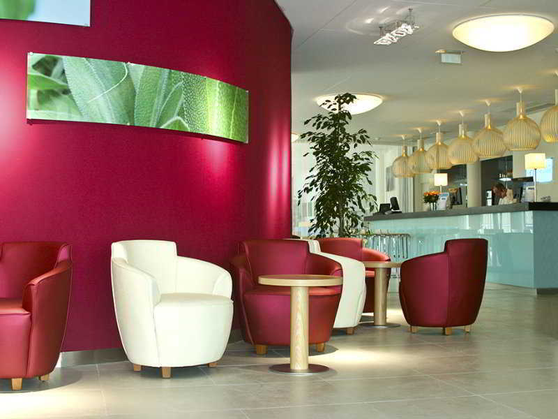 Express Saint Charles, An Ihg Hotel